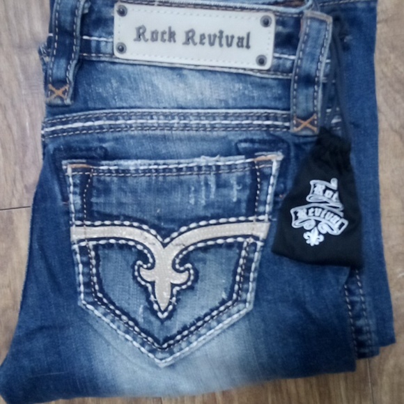 Rock Revival Women's 26 Bootcut Blair Embellished Distressed NWOT DEFECT - Picture 4 of 12